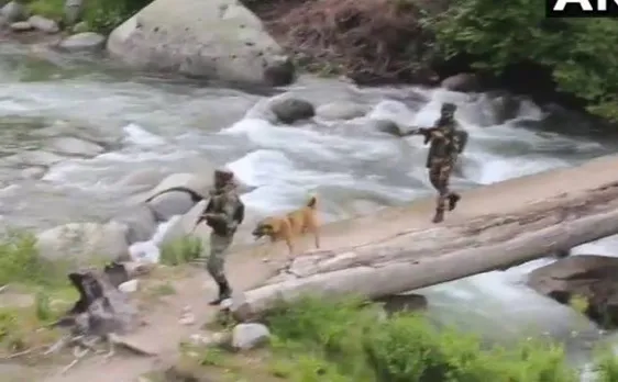 जम्मू-कश्मीरः बांदीपोरा मुठभेड़ में दो आतंकी ढेर, 1 जवान शहीद, जारी है सर्च ऑपरेशन