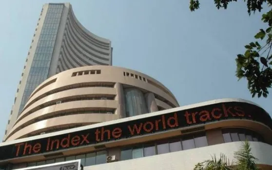 Closing Bell: सेंसेक्स 50 प्वाइंट गिरकर 38,981.43 के स्तर पर बंद, निफ्टी 11,700 के पार