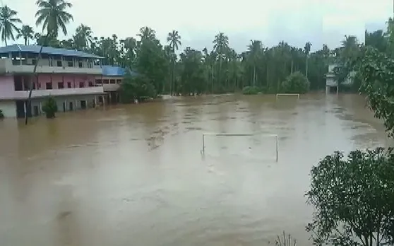 महाराष्ट्र, गुजरात समेत कई राज्यों में बारिश बनी आफत, ममता बनर्जी ने मृतकों को दी श्रद्धांजलि