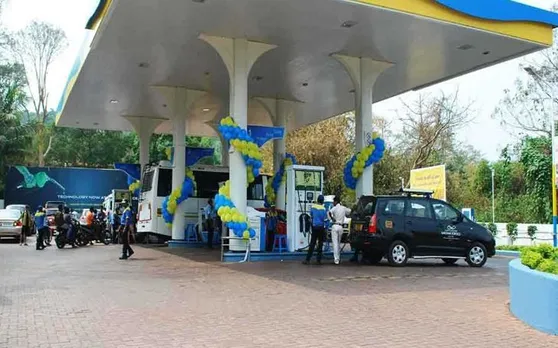 ​​​​​Petrol Diesel Rate 14 Aug: दिल्ली-NCR में किस भाव पर मिल रहा है पेट्रोल-डीजल, देखें नई लिस्ट