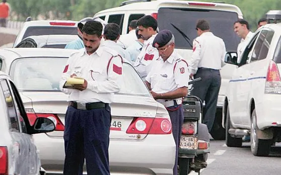 राजस्थान में आम जनता तो छोड़िए नेता भी ट्रैफिक नियम की उड़ा रहे हैं धज्जियां