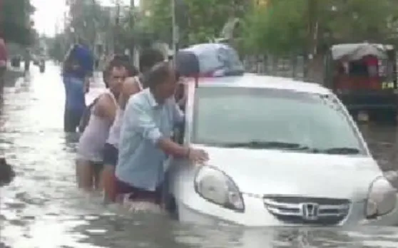 भारी बारिश से जलमग्न हुई बिहार की राजधानी, पटना समेत 15 जिलों में अलर्ट; देखें Video