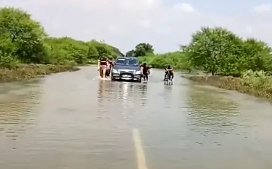 बिहार में बारिश से जनजीवन अस्तव्यस्त, अब तक 10 लोगों की मौत