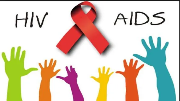 AIDS DAY: सिर्फ असुरक्षित सेक्स ही नहीं इन कारणों से भी फैलता है HIV वायरस, आखिर कंडोम कितना सुरक्षित