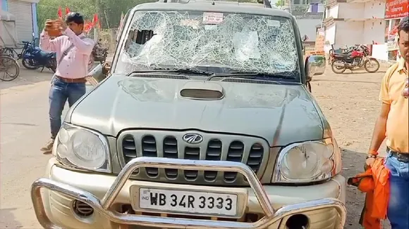 बंगाल के डेबरा में भिड़े BJP-TMC के कार्यकर्ता