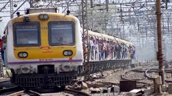 Mumbai local train