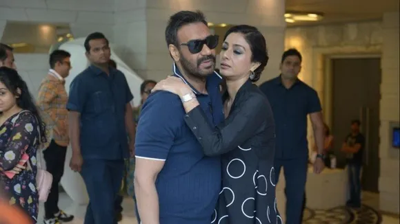 ajay devgn tabu 1558013459