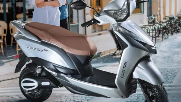 Electric Scooter: Magnus EX