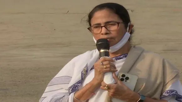 I am going to Varanasi to campaign for Akhilesh Yadav  says Mamata Banerjee