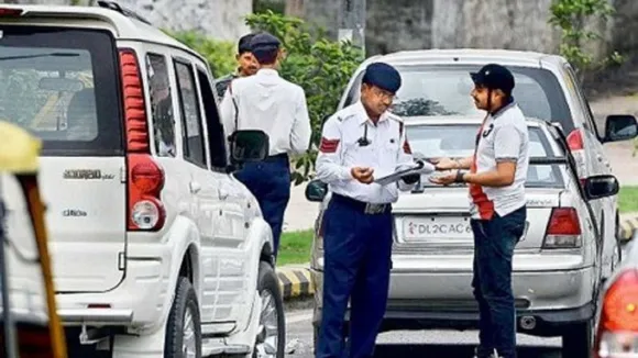 delhi traffic police