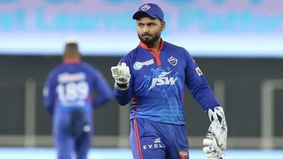 rishabh pant is very upset from nitin menon umpire ipl 2022