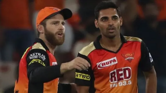 Kane Williamson Bhuvneshwar Kumar