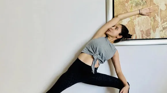 anushkasharma yoga