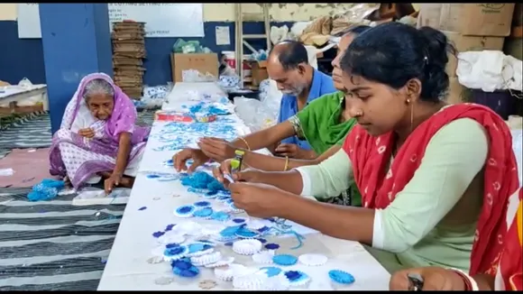 Rakhi makers