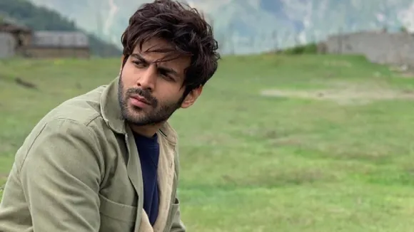 kartik aaryan  2