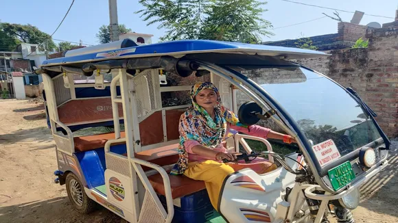 e rickshaw driver