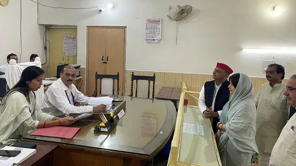 Samajwadi Party leader Dimple Yadav filed her nomination for the Mainpuri Assembly by election today