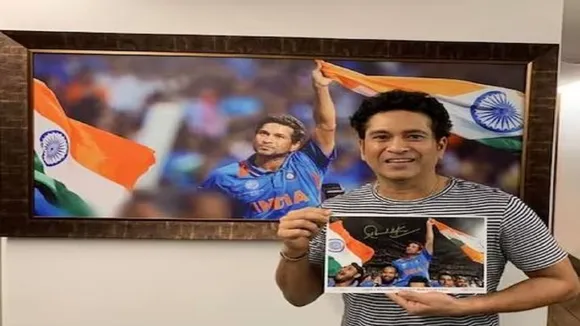 sachin tendulkar statue in mumbai wankhede stadium