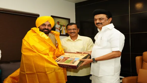 Arvind Kejriwal Meets MK Stalin