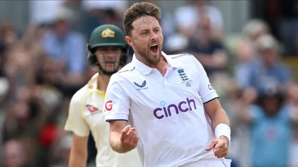 I will sledding Ollie Robinson breaks silence on Usman Khawajas wicket