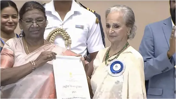 waheeda rahman At national award 2023