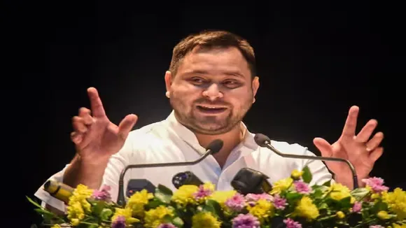 Tejashwi Yadav reaction on Maharashtra politics