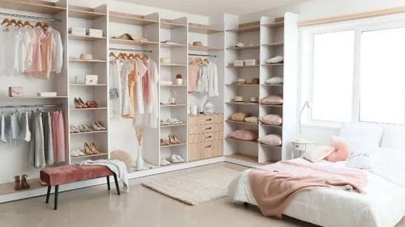 wardrobe room tips fashion