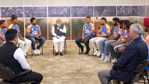 PM MODI meets Team India after T20 World Cup 2024 Victory