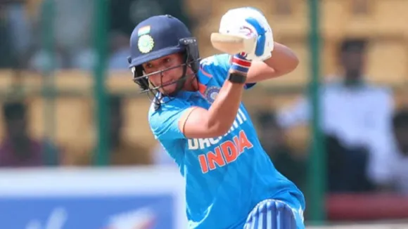 Harmanpreet Kaur becomes leading run scorer for India in T20  leaves Smriti Mandhana behind