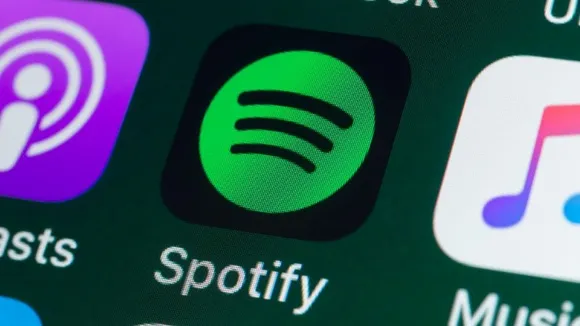 Users can now use Siri to play songs on Spotify