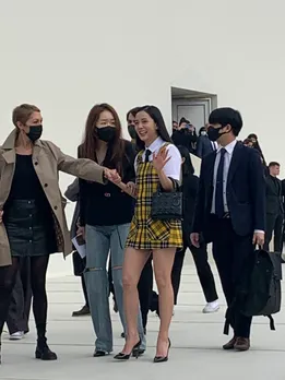 BLACKPINK’s Jisoo Personally Meet BLIKS At Paris Fashion Week & Showcases Her True Personality