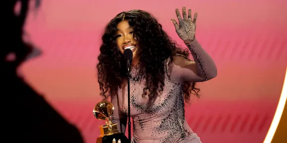 SZA Wins Best R&B Song for “Snooze” at the 2024 Grammys | Pitchfork