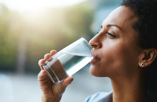 Does Drinking More Water Really Lead to Better Skin?