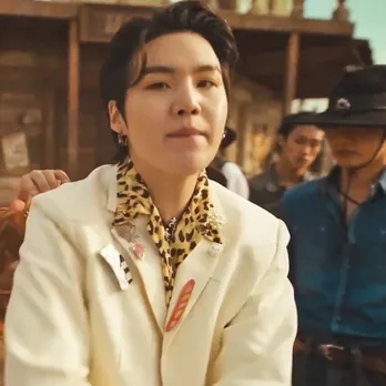PSY X BTS Suga Give Us Collab Of The Century In That That With Sexy Hard-core Cowboy Vibes And An Overdose Of Energy!<br />
