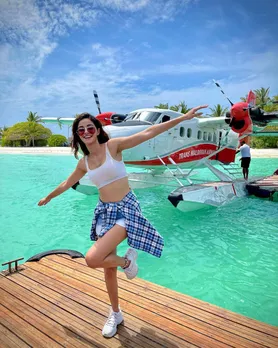 PHOTOS> From vibrant swimsuits to cute dresses, a look at Ananya Panday's  beach fashion