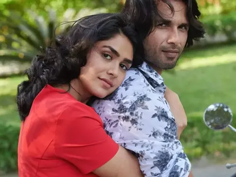 Jersey Movie Release: Shahid Kapoor and Mrunal Thakur starrer 'Jersey'  postponed amid rising Omicron scare