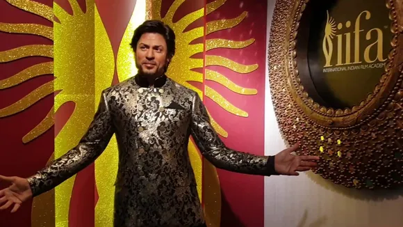 ศาห์รุข ข่าน ดาราดัง Bollywood شاہ رُخ خان‎ - शाहरुख़ ख़ान-Shahrukh  Khan-Madame Tussauds BANGKOK - YouTube