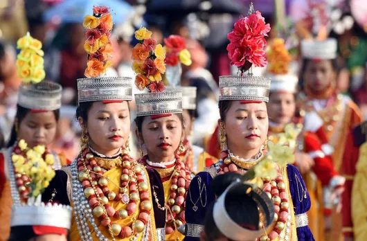 Meghalaya Dresses - Vibrant And Traditional Attire - Holidify