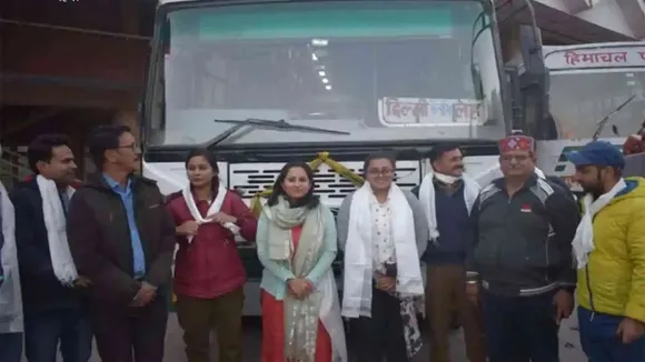 Bus Service Between Keylong And Leh Resumes After 8 Months