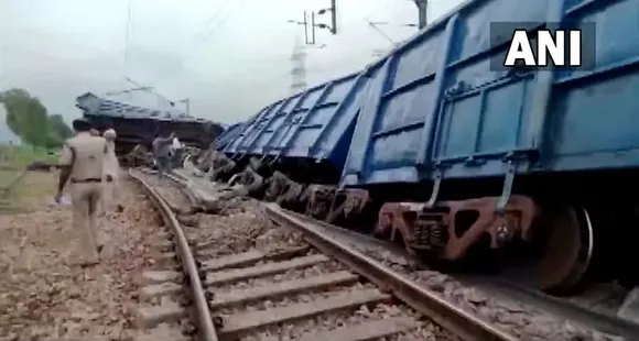 Goods Train Derail on Delhi Rohtak Railway Line