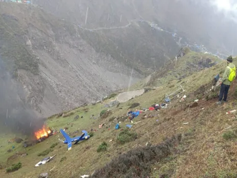 Chopper Carrying Kedarnath Pilgrims Crashes, 6 Dead