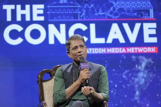Adil Hussain Shares Interesting Stories in the Closing Ceremony of #TheConclave2022