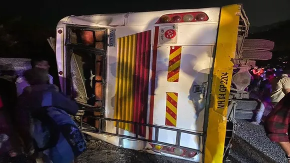 Maharashtra: 2 Students Dead, 48 Injured After Bus Overturns in Raigad 