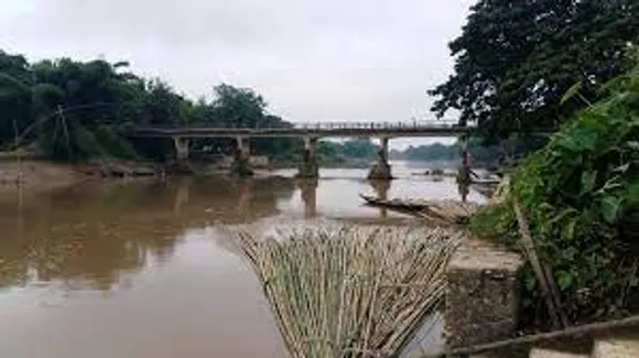 Assam: Thousands of Aadhar Cards Recovered from River in Doboka