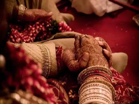Married Woman Tied With Tree, Tortured For Dowry in Lakhimpur