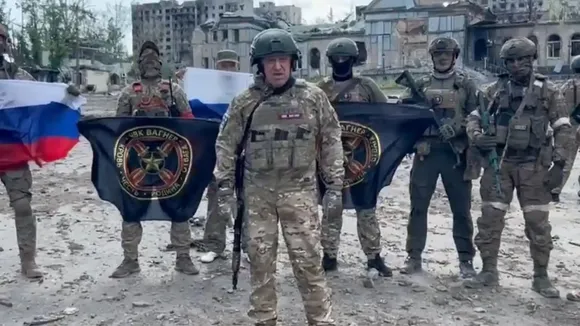 Putin's Mercenary Fighters Turn Against Him | What is the Wagner Group?