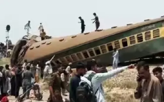 Passenger Train Derailment Claims 15 Lives In Pakistan