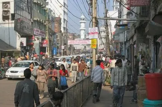 Fancy Bazar Traders In Guwahati Oppose Relocation, Fear Heavy Losses