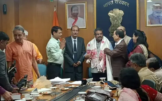 Eminent Scholars Represent Assamese Language In Dialogue With Dharmendra Pradhan