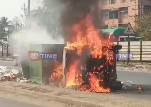 Tata magic catches fire at Boragaon